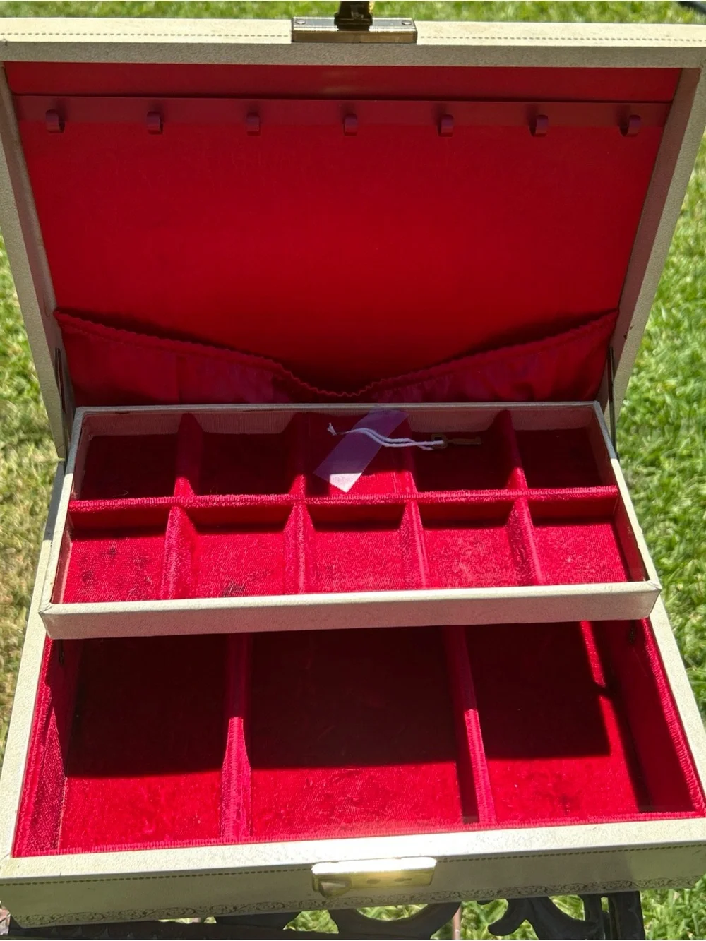 Vintage Mele Cream Jewelry Storage box. Red velvet Interior Used